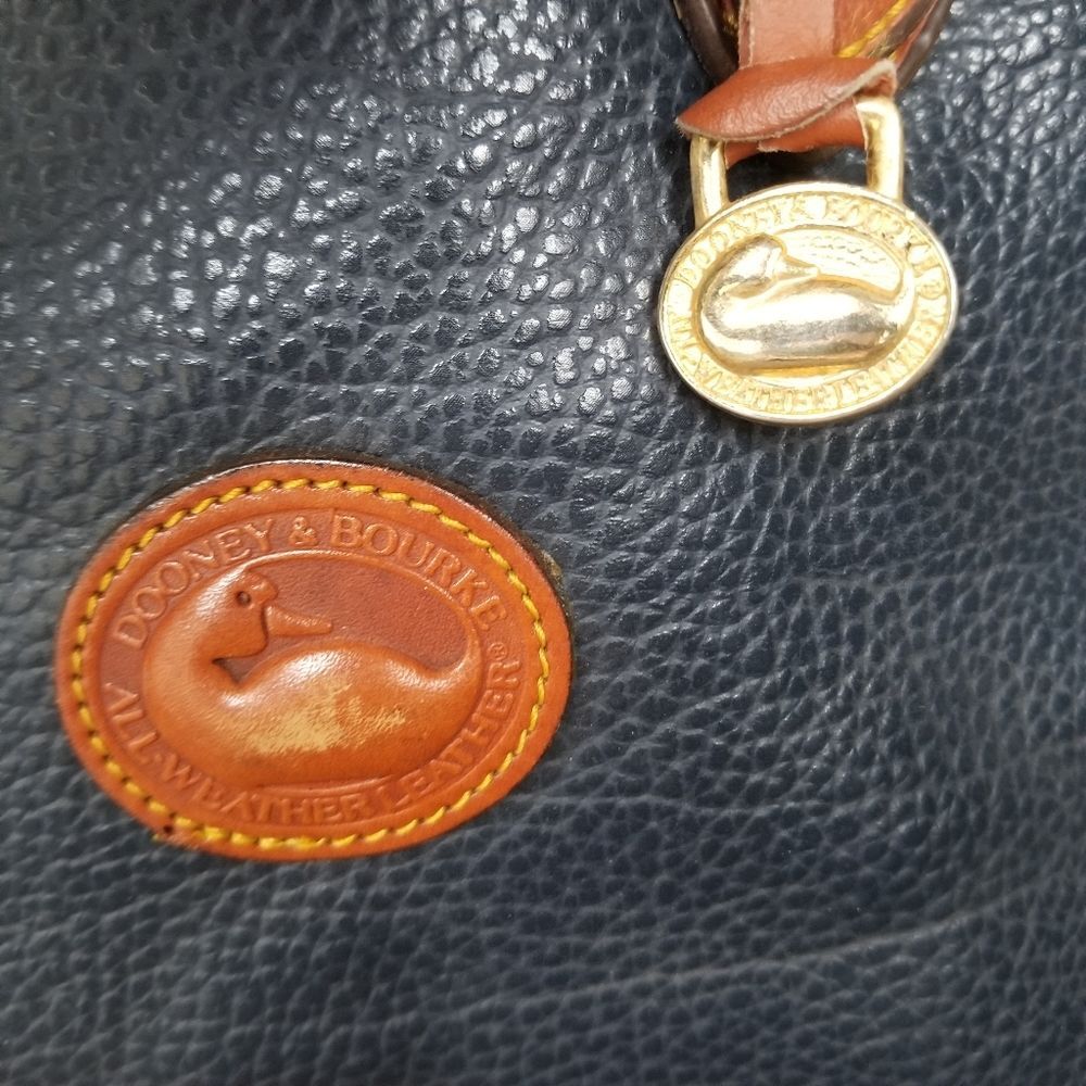 Dooney & Bourke 1980's Vintage Leather Bag - Picture 9 of 15